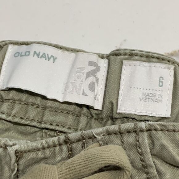 Old Navy | Girls Olive Green Cargo Capris Casual Pants - Picture 6 of 9
